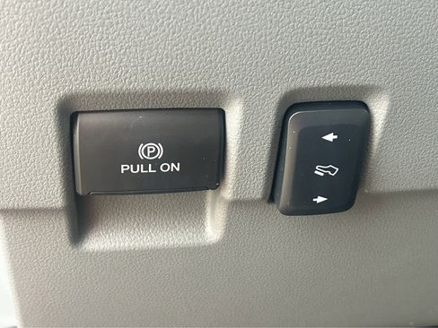 New 2026 Ford F550 XLT w/ XLT Value Package image 18