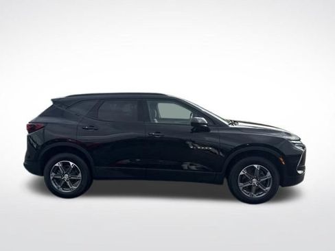 Used 2024 Chevrolet Blazer LT w/ Convenience Package FWD image 6