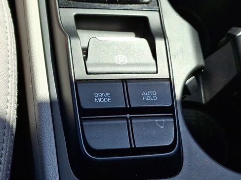 Used 2021 Hyundai Tucson SE FWD image 23