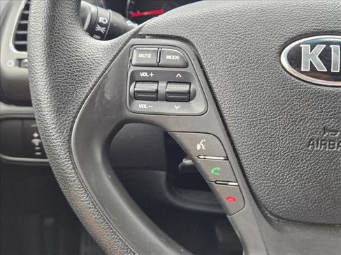 Used 2018 Kia Forte LX FWD image 10