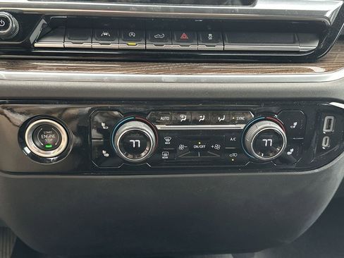 Used 2022 Chevrolet Silverado 1500 LT image 17