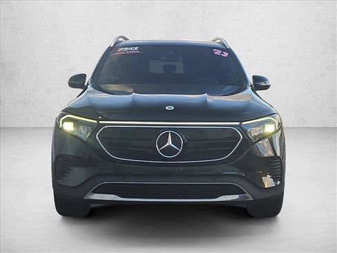 Used 2023 Mercedes-Benz EQB 300 4MATIC image 2