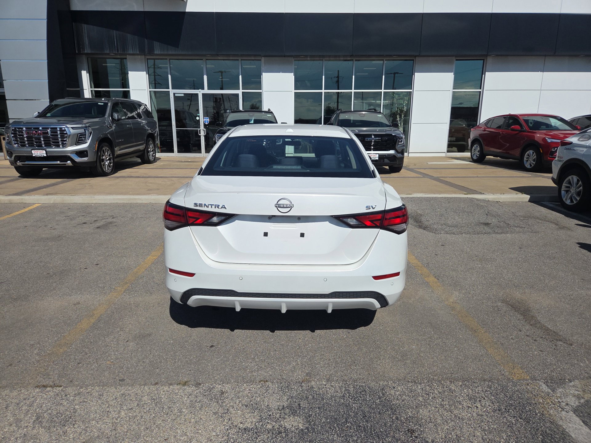 Used 2024 Nissan Sentra SV FWD image 10