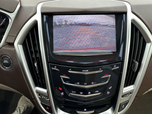 Used 2016 Cadillac SRX Premium image 11