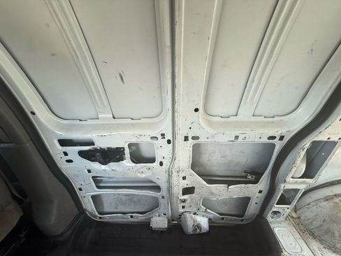 Used 2016 Chevrolet Express 2500 image 34