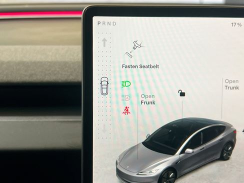 Used 2024 Tesla Model 3 Standard Range RWD image 13