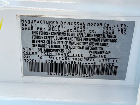 Used 2024 Nissan Sentra SV image 27