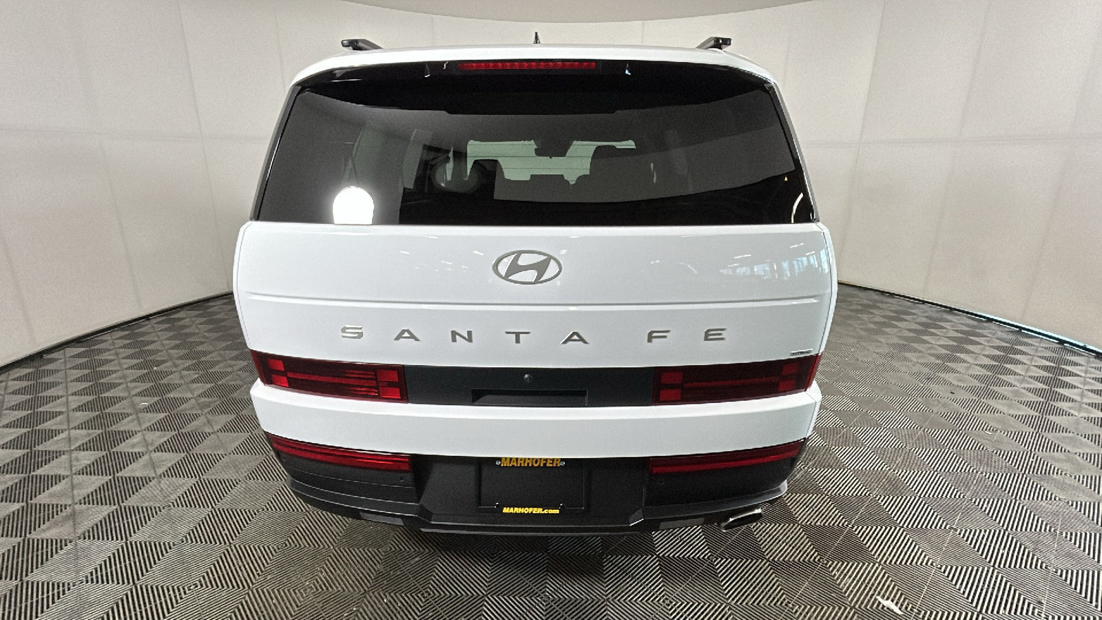 Used 2024 Hyundai Santa Fe SEL AWD/4WD image 4