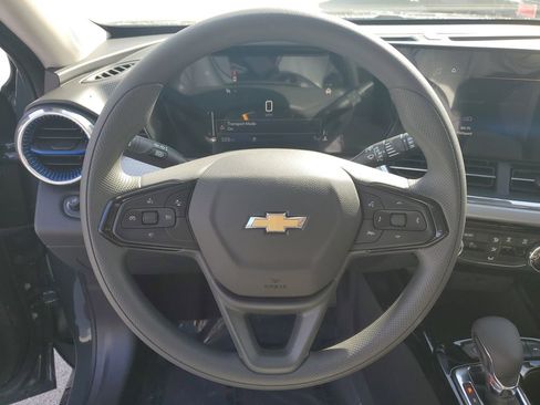 New 2026 Chevrolet Trax LT image 27