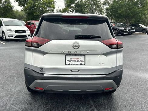 Used 2023 Nissan Rogue SV FWD image 5