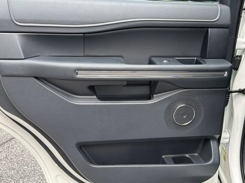 Certified 2023 Ford Expedition XLT RWD image 26