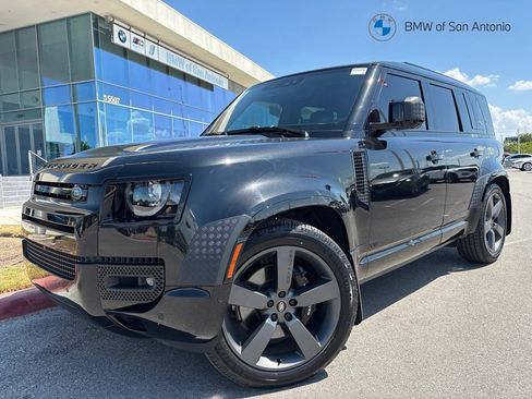 Used 2023 Land Rover Defender 110 V8 AWD/4WD image 1