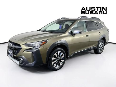 Used 2024 Subaru Outback Touring XT AWD/4WD image 3