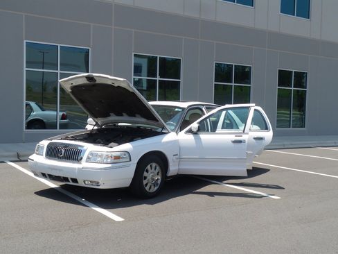 Used 2006 Mercury Grand Marquis LS image 43