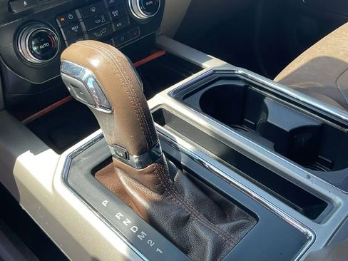 Used 2015 Ford F150 King Ranch w/ FX4 Off-Road Package AWD/4WD image 32