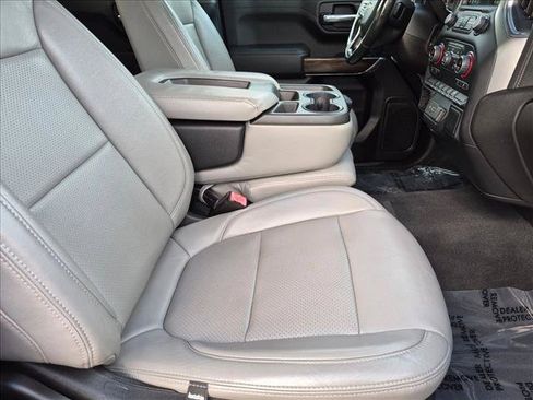 Used 2019 Chevrolet Silverado 1500 LT w/ All-Star Edition RWD image 18