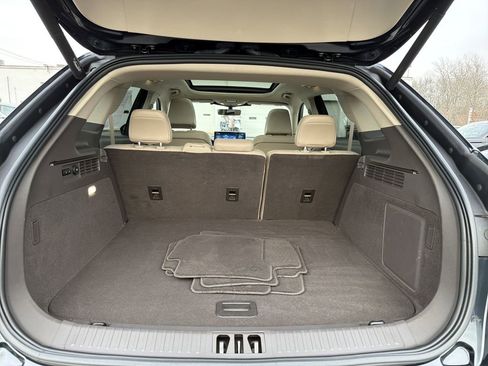 Certified 2022 Lincoln Nautilus Reserve w/ Equipment Group 201A image 28