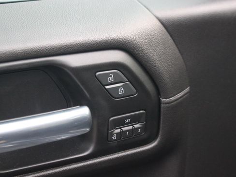 Used 2019 GMC Sierra 1500 SLT w/ SLT Premium Package image 13