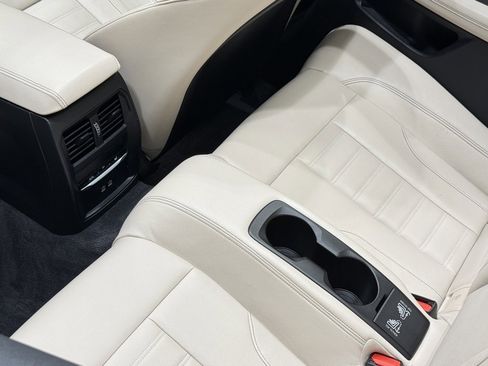 Used 2023 BMW 440i xDrive M440i xDrive w/ Premium Package image 23