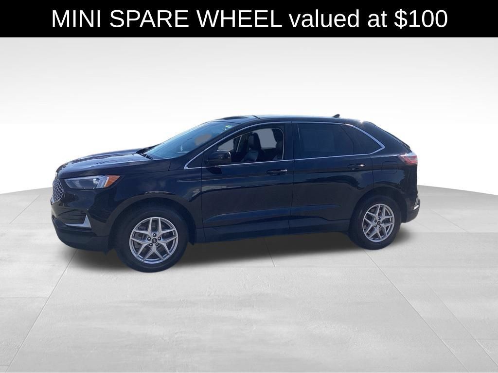 Used 2024 Ford Edge SEL AWD/4WD image 3