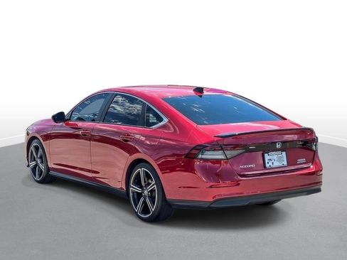 Used 2023 Honda Accord Sport image 6