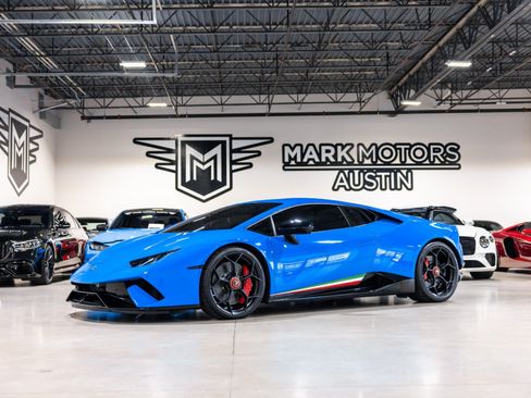 Used 2018 Lamborghini Huracan Performante AWD/4WD image 1