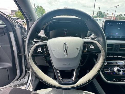 Certified 2022 Lincoln Corsair Reserve w/ Equipment Group 201A AWD/4WD image 18