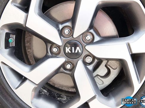 Used 2022 Kia Sportage LX image 40