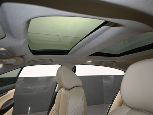 Used 2023 Nissan Maxima Platinum w/ Sport Mat Group image 9