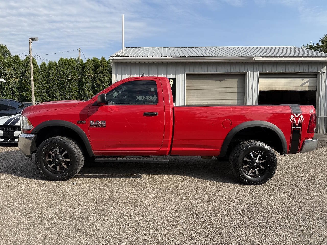 Used 2014 RAM 2500 Tradesman w/ Chrome Appearance Group AWD/4WD image 6