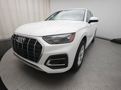 Used 2023 Audi Q5 Premium w/ Convenience Package AWD/4WD image 12