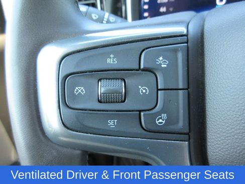 Certified 2024 Chevrolet Silverado 2500 LTZ w/ LTZ Premium Package AWD/4WD image 32