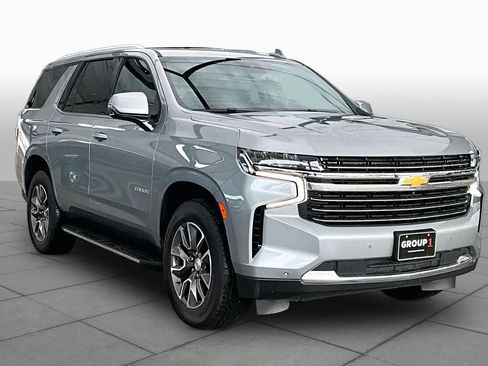 Used 2024 Chevrolet Tahoe LT w/ Luxury Package RWD image 3