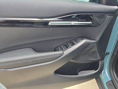 New 2026 Kia Seltos EX FWD image 17