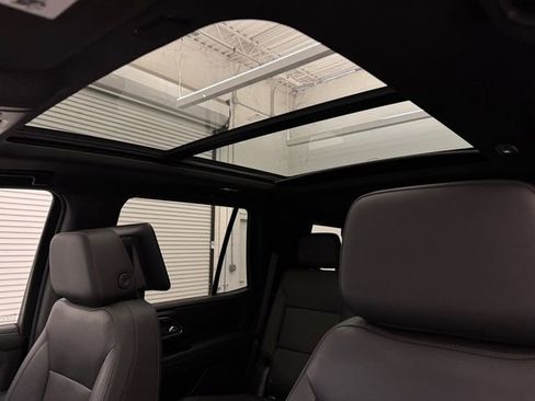 Used 2021 Chevrolet Tahoe Z71 w/ Rear Media and Nav Package image 27