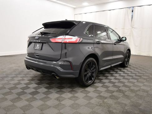 Used 2021 Ford Edge ST-Line w/ Cold Weather Package AWD/4WD image 8