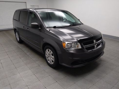 Used 2016 Dodge Grand Caravan SE w/ Quick Order Package 29E SE FWD image 11