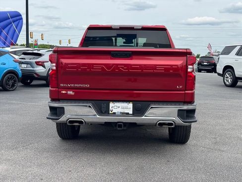 Used 2024 Chevrolet Silverado 1500 LT AWD/4WD image 4