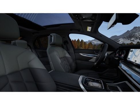 New 2026 BMW 760i xDrive w/ Executive Package AWD/4WD image 9