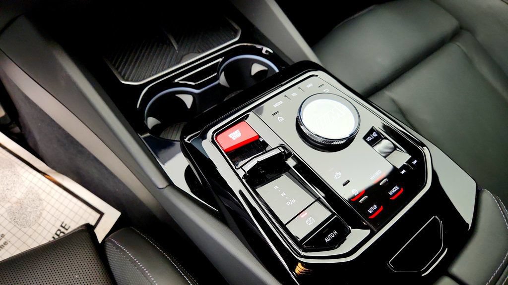 Used 2026 BMW M5 w/ Carbon Package AWD/4WD image 16