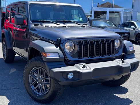 New 2026 Jeep Wrangler Unlimited Sport AWD/4WD image 1