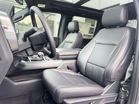 New 2025 Ford F150 Lariat w/ Equipment Group 502A High image 16