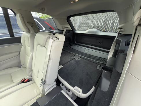 Certified 2023 Volvo XC90 B5 Core w/ Climate Package image 11