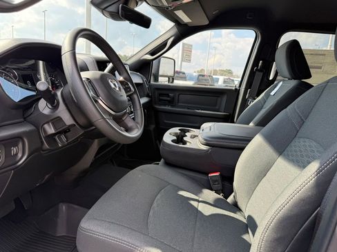 New 2026 RAM 2500 Warlock AWD/4WD image 10