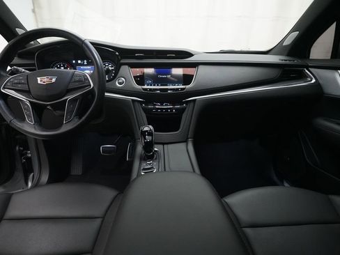 Used 2023 Cadillac XT5 Sportv w/ Technology Package image 5