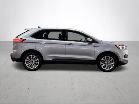 Used 2024 Ford Edge Titanium AWD/4WD image 9