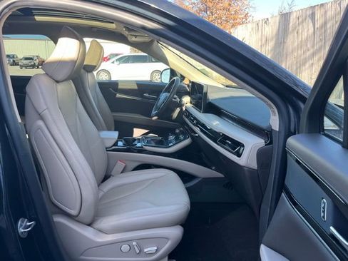 Used 2022 Lincoln Nautilus Reserve image 23