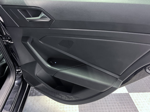 Certified 2024 Volkswagen Jetta Sport FWD image 13