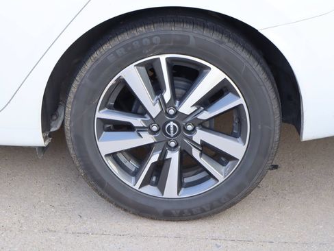 Used 2024 Nissan Versa SV FWD image 26