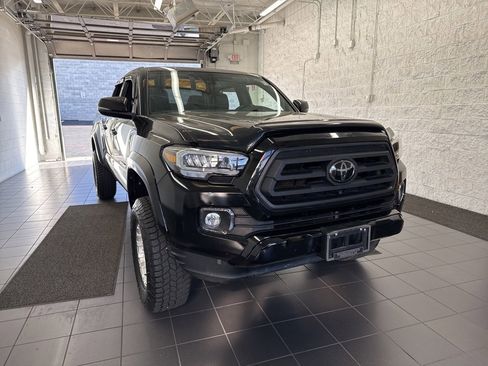 Certified 2021 Toyota Tacoma Limited image 2